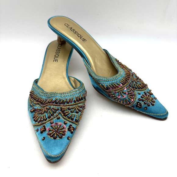 Vintage 90s Y2K Classique Aqua Blue Beaded Sequin Kitten Heel Point Mules 7.5M - Picture 1 of 15